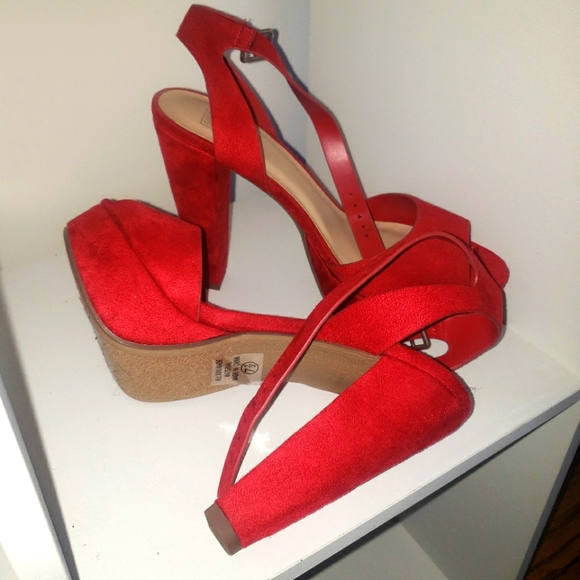 ASOS chunky Red platform heel size 7.5 - Picture 5 of 6